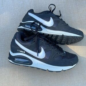 Nike Air Max Command W's 7.5, Blk/ Wht